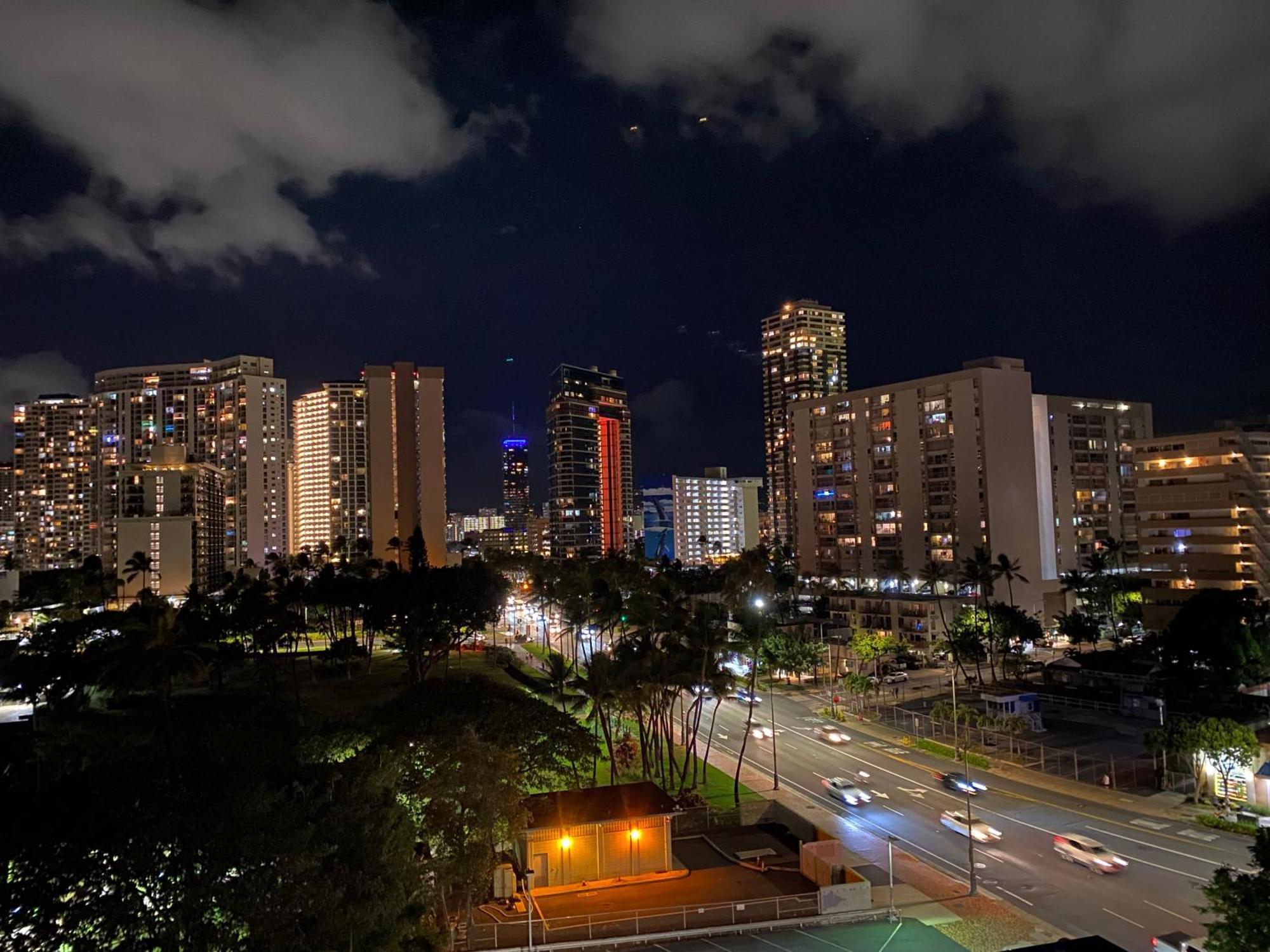 Cozy Studio With Free Parking In Waikiki Honolulu Exterior foto